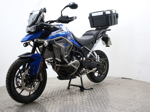 Triumph Tiger 900 TIGER 900 GT PRO 6