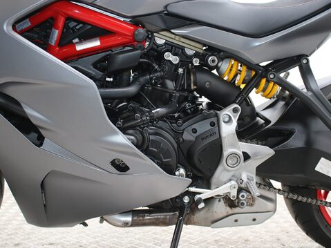 Ducati Supersport SUPERSPORT 33