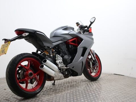 Ducati Supersport SUPERSPORT 9