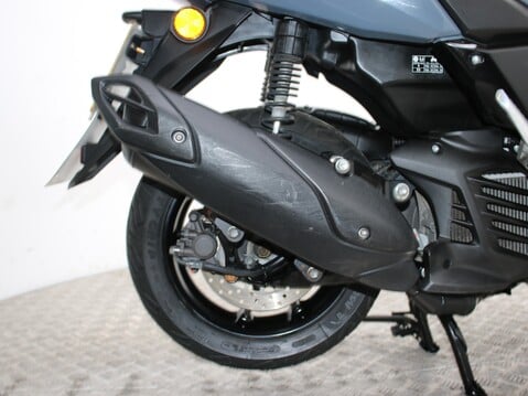 Yamaha Nmax 125 GPD125-A ABS 25