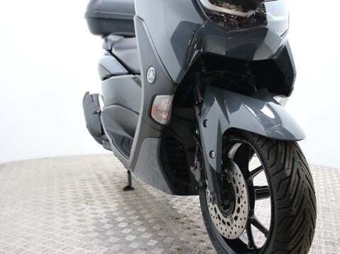 Yamaha Nmax 125 GPD125-A ABS 29