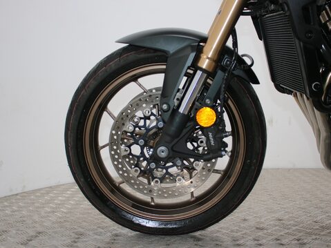 Honda CB650R NEO SPORTS CAFÉ CB 650 RA-N 25