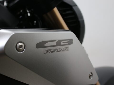 Honda CB650R NEO SPORTS CAFÉ CB 650 RA-N 28