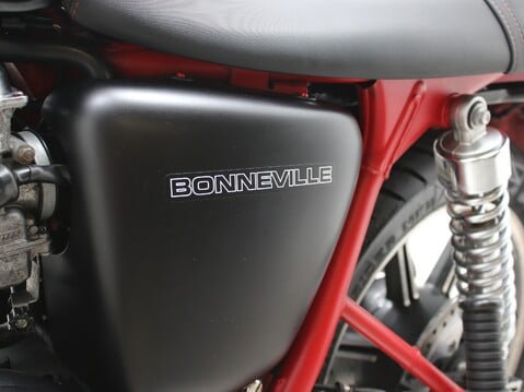Triumph Bonneville 865 BONNEVILLE 865 SE 34