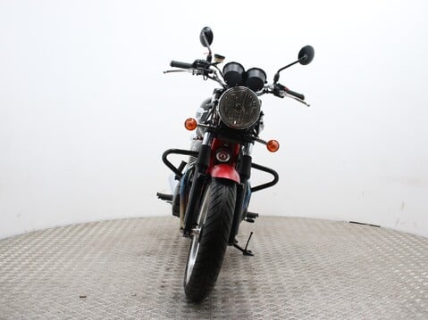 Triumph Bonneville 865 BONNEVILLE 865 SE 5
