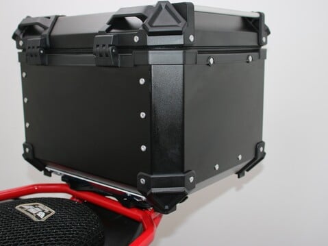 Moto Guzzi V85 V85 TT 32