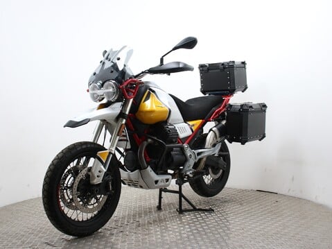 Moto Guzzi V85 V85 TT 6