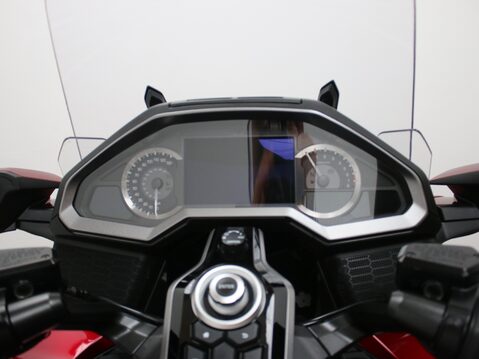 Honda GL1800 Goldwing GL 1800 GOLDWING J TOUR 17