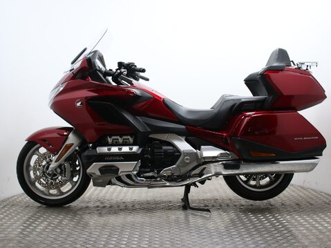 Honda GL1800 Goldwing GL 1800 GOLDWING J TOUR 8