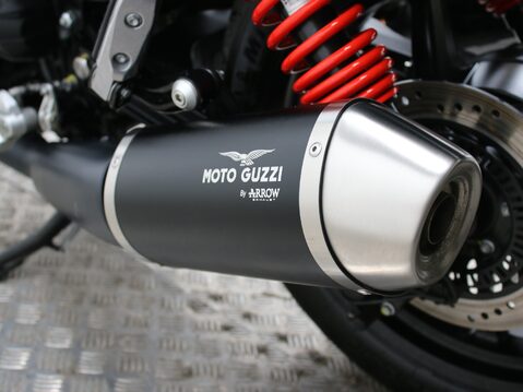 Moto Guzzi V7 V7 STONE SPECIAL EDITION 30