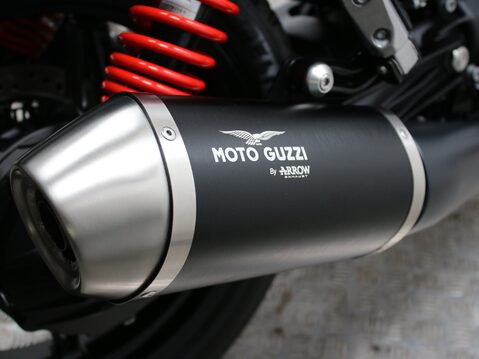 Moto Guzzi V7 V7 STONE SPECIAL EDITION 23