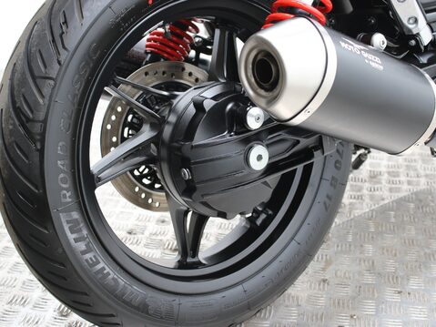 Moto Guzzi V7 V7 STONE SPECIAL EDITION 24