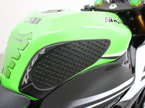 Kawasaki ZX-6R ZX 636 FFFA ABS 30TH ANNIVERSARY 26