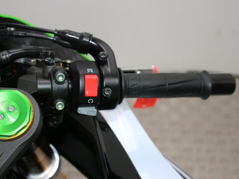 Kawasaki ZX-6R ZX 636 FFFA ABS 30TH ANNIVERSARY 24