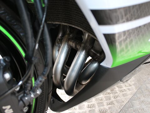 Kawasaki ZX-6R ZX 636 FFFA ABS 30TH ANNIVERSARY 35