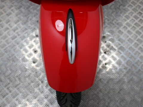 Piaggio Vespa GTS VESPA GTS 125 SUPER ABS 15