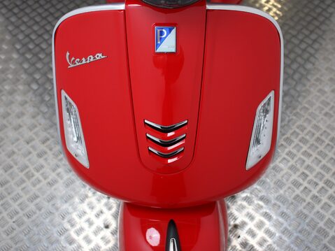 Piaggio Vespa GTS VESPA GTS 125 SUPER ABS 14