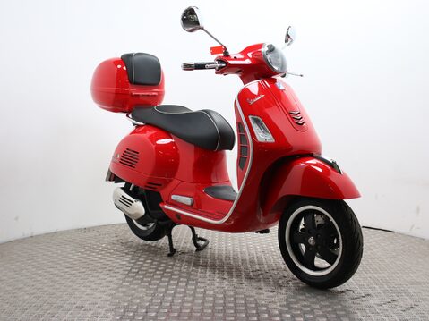 Piaggio Vespa GTS VESPA GTS 125 SUPER ABS 3