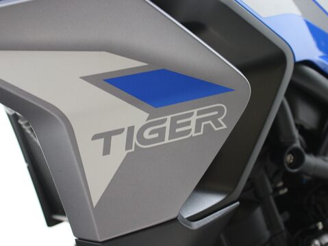 Triumph Tiger 900 TIGER 900 GT 37