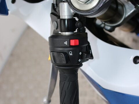 Suzuki GSX-R600 GSX-R 600 K8 17