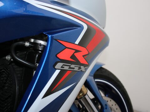Suzuki GSX-R600 GSX-R 600 K8 23