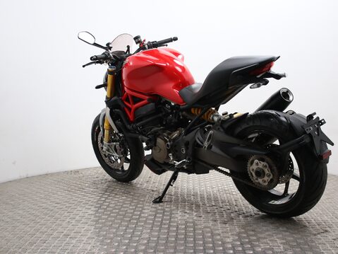 Ducati Monster 1200 Monster 1200 S 9