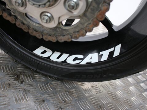 Ducati Monster 1200 Monster 1200 S 29