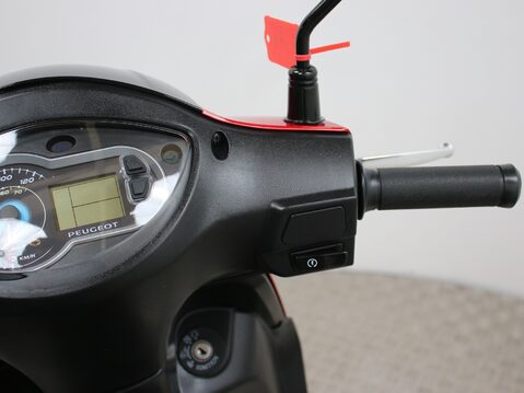 Peugeot Tweet TWEET 125 26