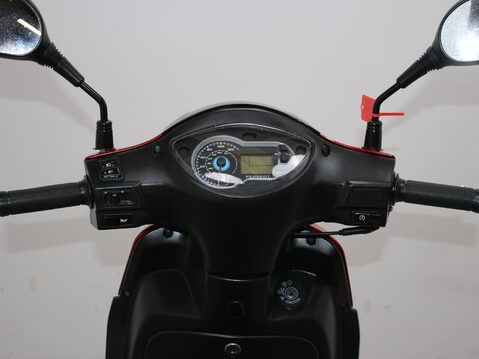Peugeot Tweet TWEET 125 14