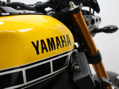 Yamaha XSR900 XSR 900 32