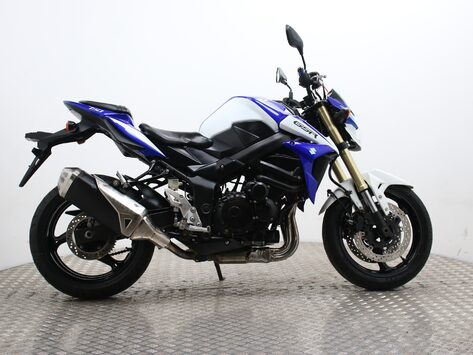 Suzuki GSR750 GSR 750 L1