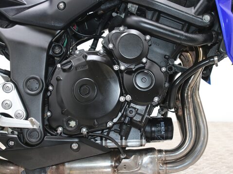 Suzuki GSR750 GSR 750 L1 30