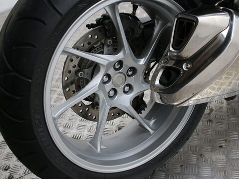 Honda VFR1200F VFR1200FAAE - DCT 26