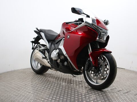 Honda VFR1200F VFR1200FAAE - DCT 3