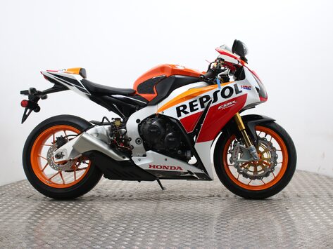 Honda CBR1000RR Fireblade SP CBR1000RRBE SP