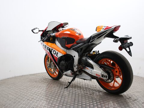 Honda CBR1000RR Fireblade CBR1000RRBE SP 9
