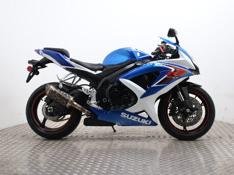 Suzuki GSXR750 GSX-R 750 K8