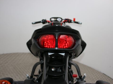 Yamaha FZ 8 FZ-8N 22