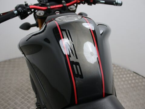 Yamaha FZ 8 FZ-8N 30