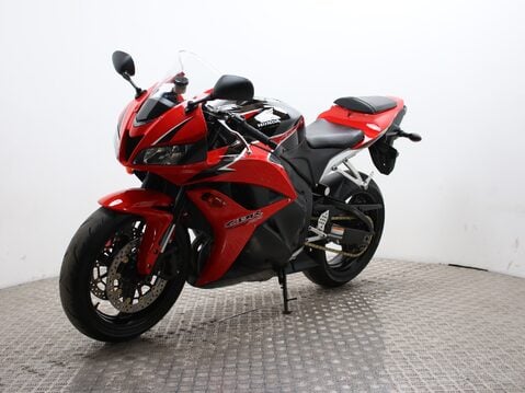 Honda CBR600RR CBR600RR-9 6