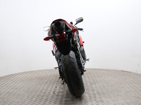 Honda CBR600RR CBR600RR-9 11