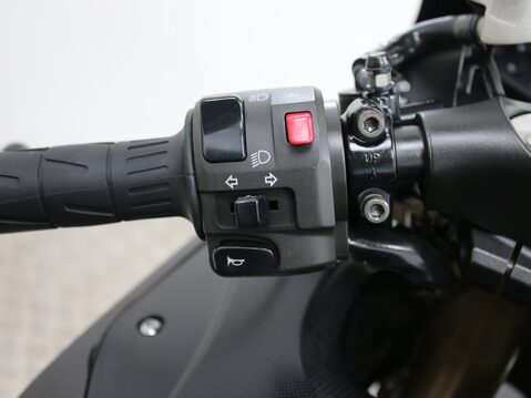 Kawasaki ZZR1400 ZZR1400 25