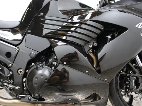 Kawasaki ZZR1400 ZZR1400 29