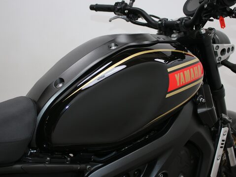 Yamaha XSR900 xsr900 17