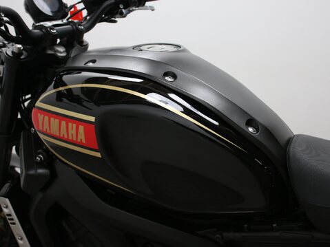 Yamaha XSR900 xsr900 18