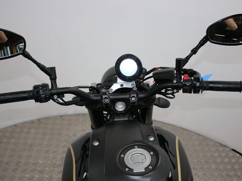Yamaha XSR900 xsr900 14