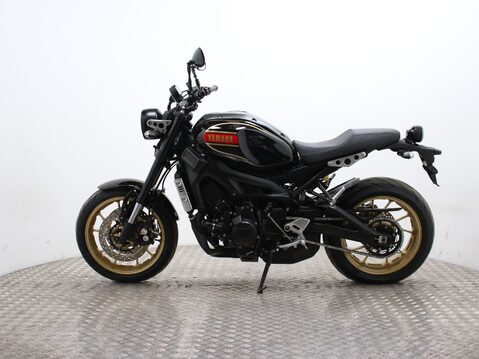 Yamaha XSR900 xsr900 8