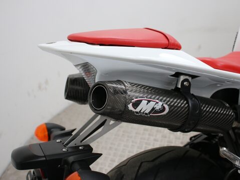 Yamaha R1 YZF R1 20