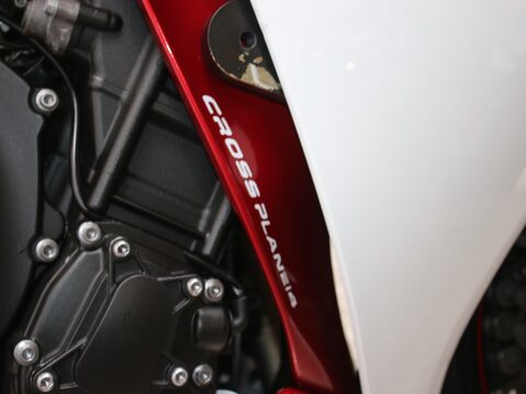 Yamaha R1 YZF R1 24