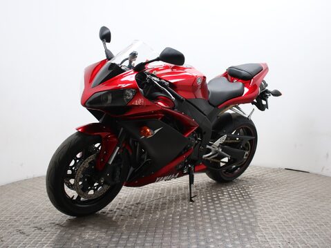 Yamaha R1 YZF-R1 6